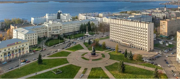 Соловецкий монастырь на берегу Белого моря